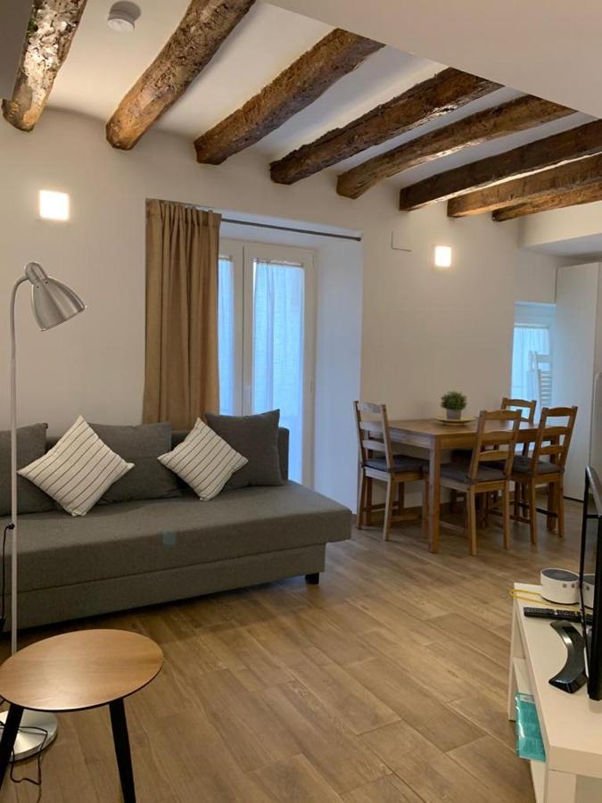 מורה ד'אברה Apartaments Impro מראה חיצוני תמונה