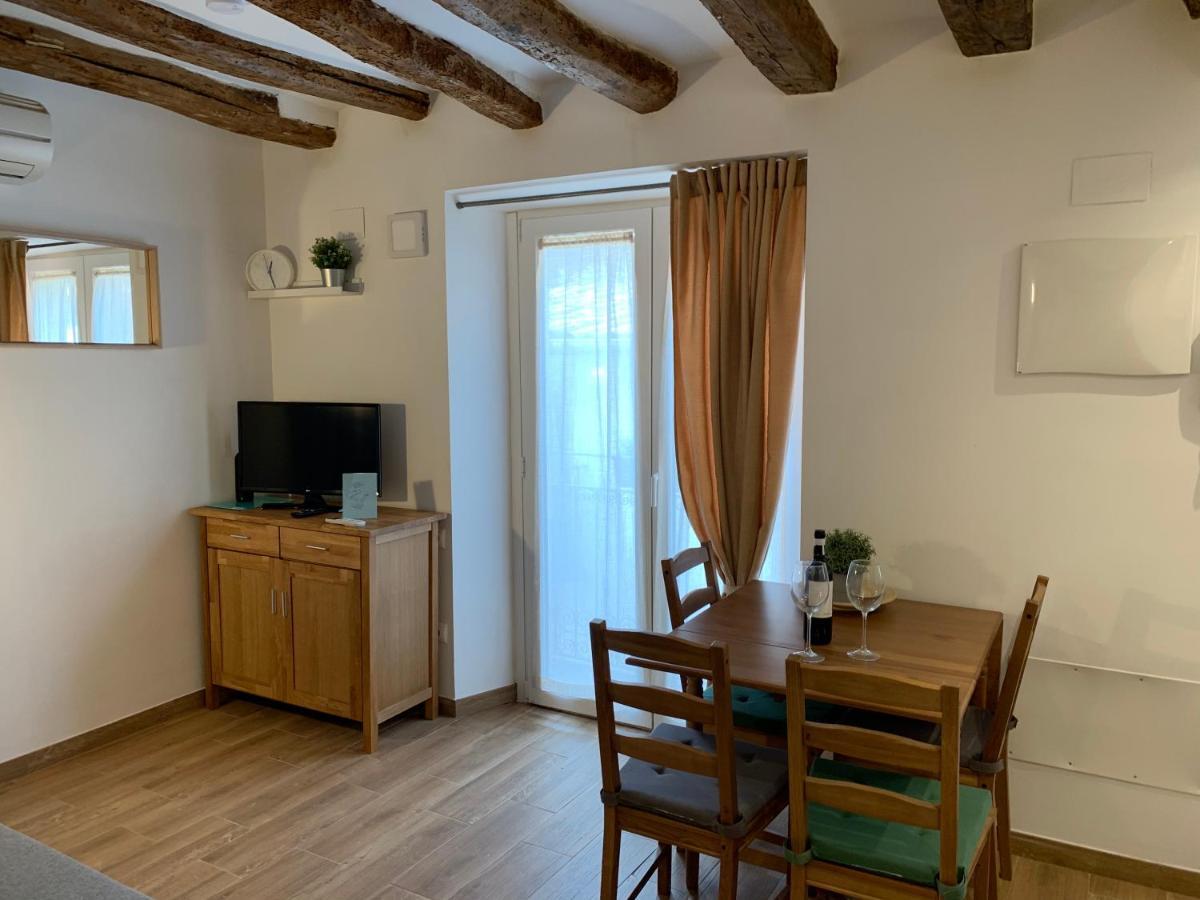מורה ד'אברה Apartaments Impro מראה חיצוני תמונה